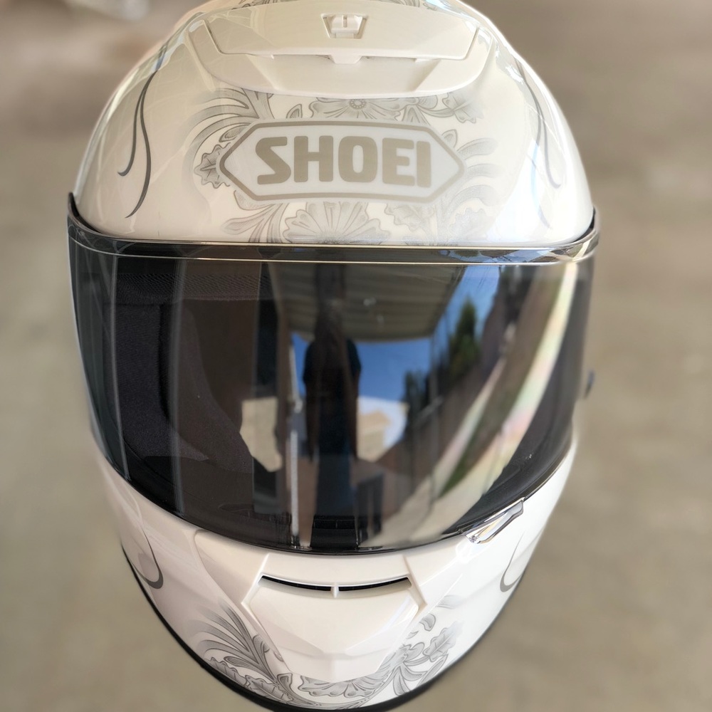 Female Helmet Shoei